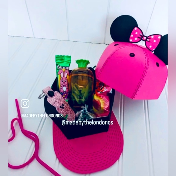 Handmade cardstock baseball caps - Picture 6 of 11